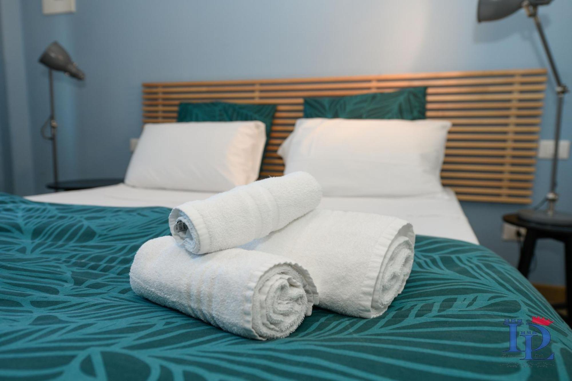 Desenzanoloft Official Partner Marriott Homes & Villas - Smiling In Desenzano Lake View Desenzano del Garda Eksteriør billede